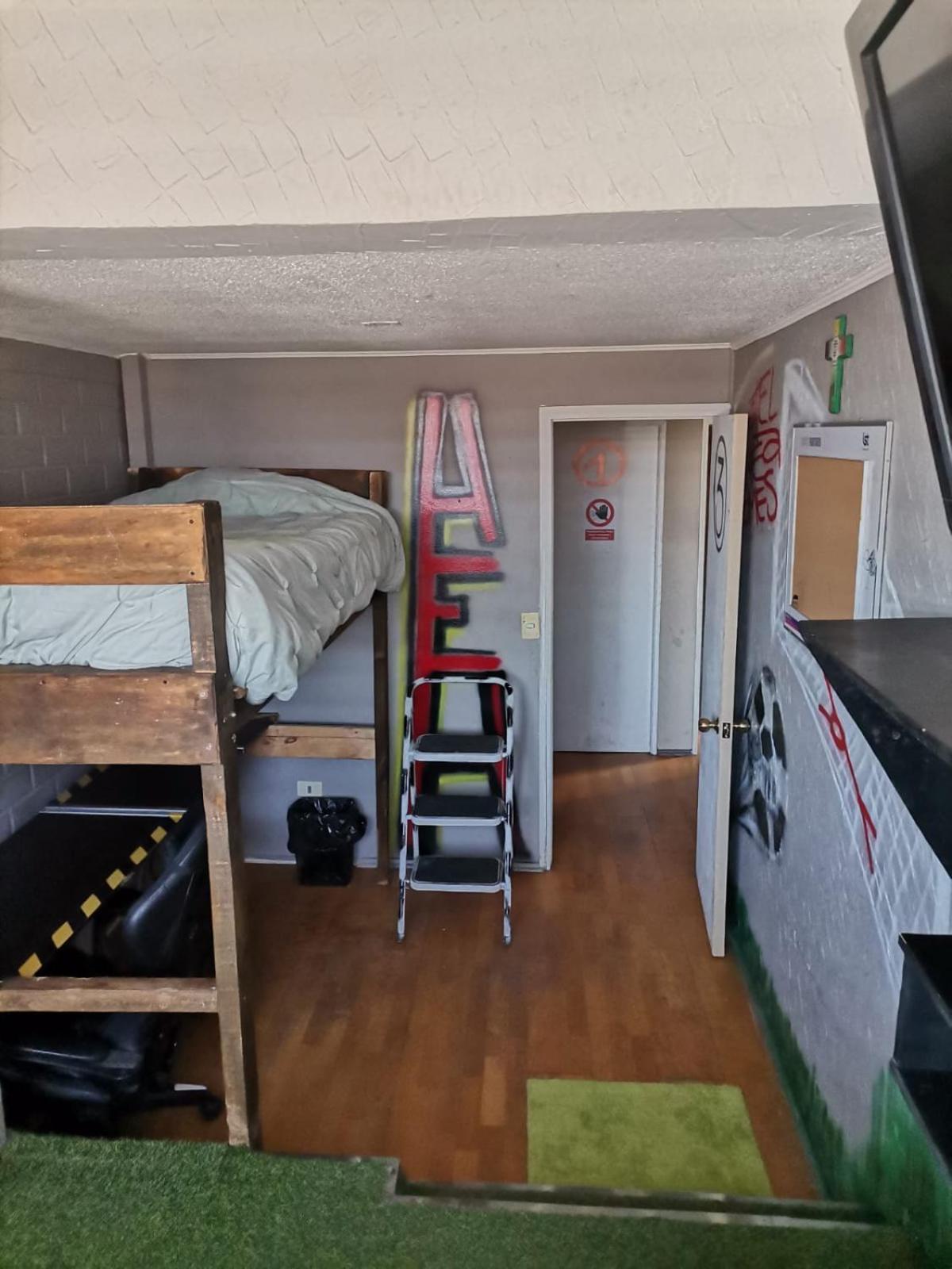 Hostel Enea Homes Santiago Luaran gambar